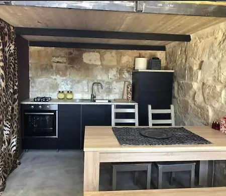 Ta Skorba The Barn 5 Minutes Away From Mgarr *
